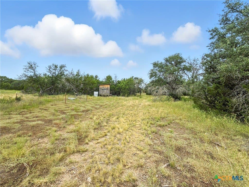 10.01 acres in Hamilton County - photo 3