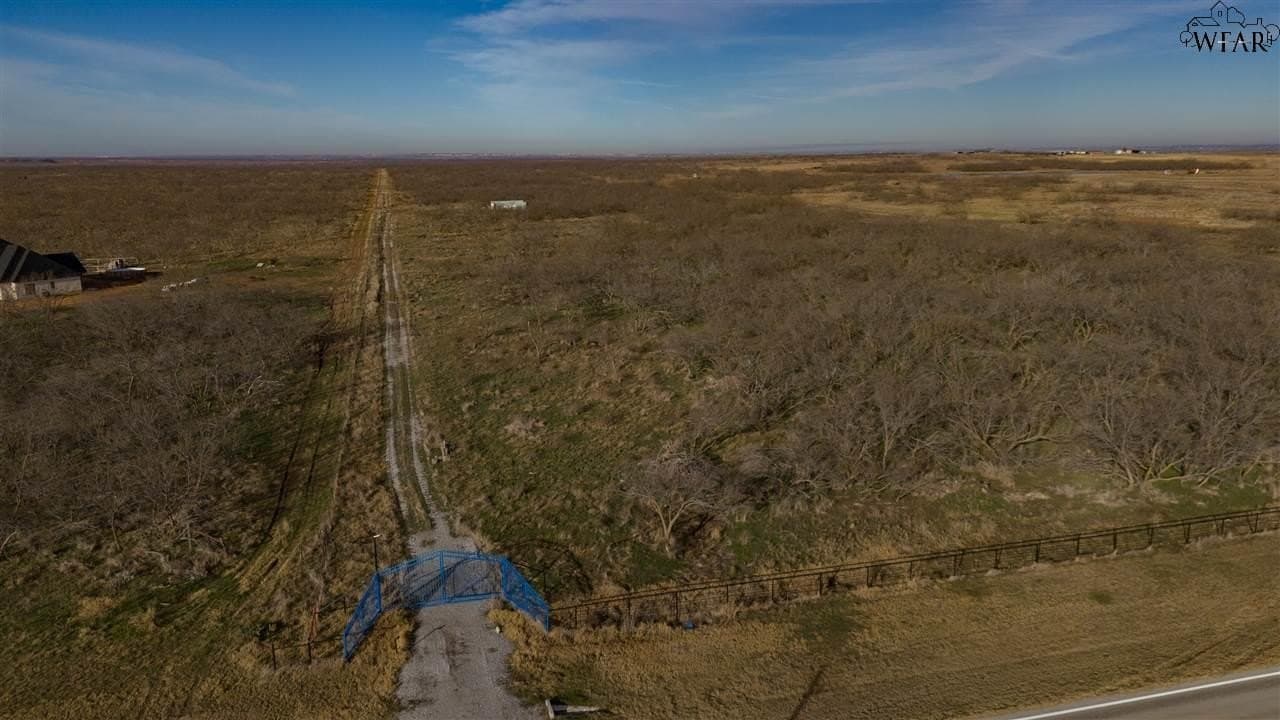 50 acres in Clay County - photo 3