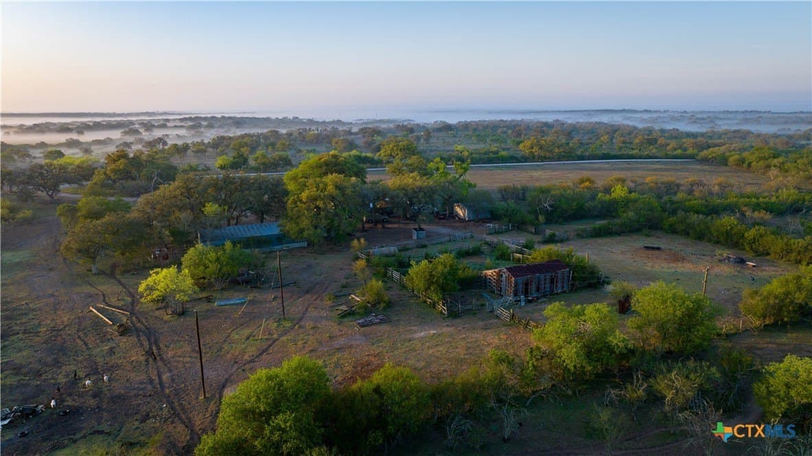 450 acres in Goliad County - photo 23