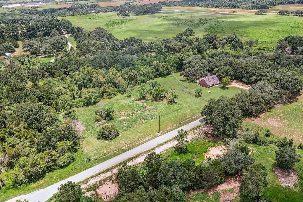 5 acres in Austin County - photo 6