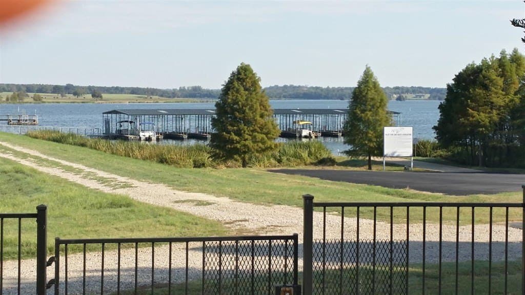 2.53 acres in Henderson County - photo 7