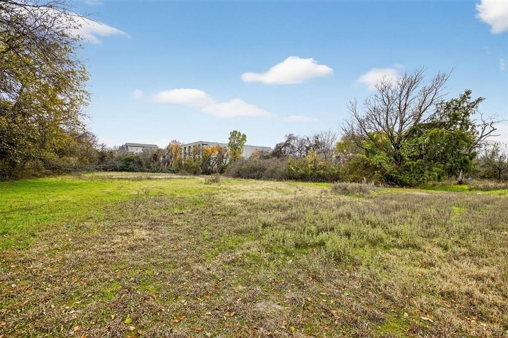 15.54 acres in Tarrant County - photo 12