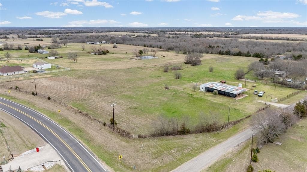 10.59 acres in Hunt County - photo 5