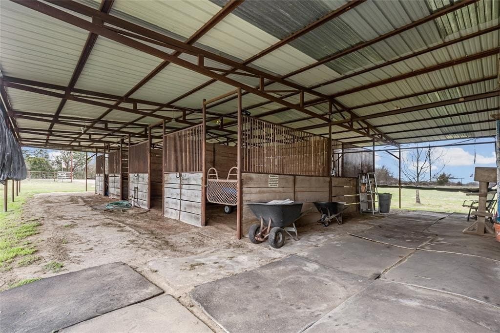 10.59 acres in Hunt County - photo 32