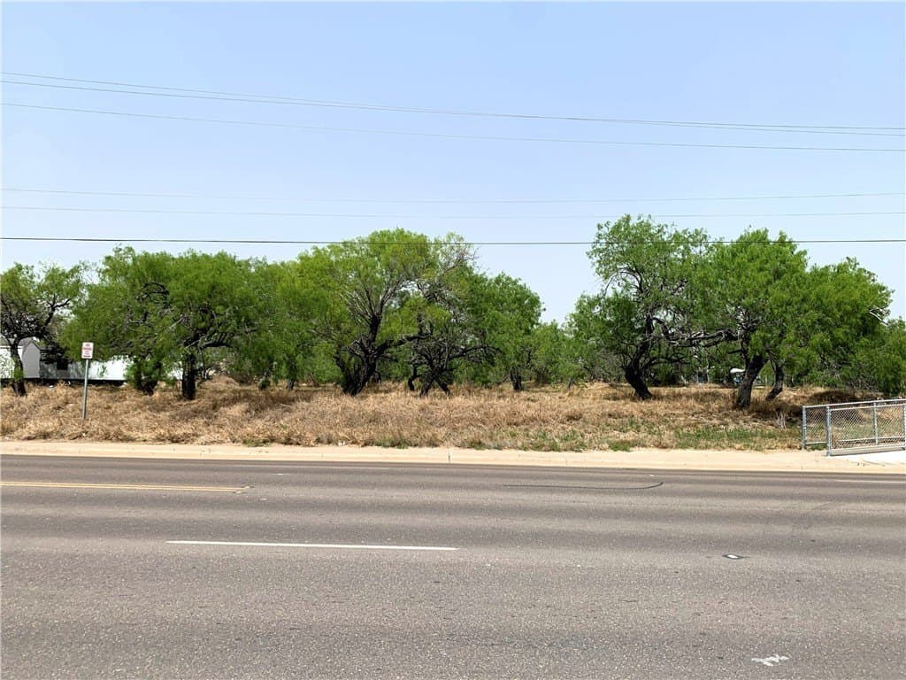 480 W Corral Avenue lot: 50