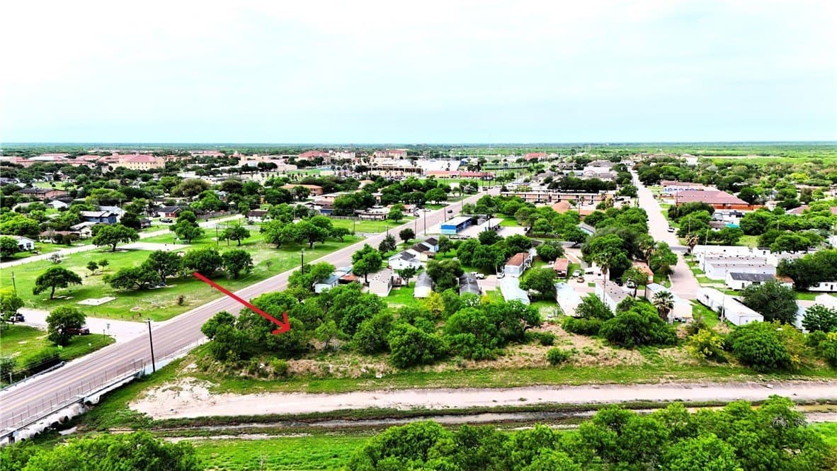 0.5 acres in Kleberg County - photo 4