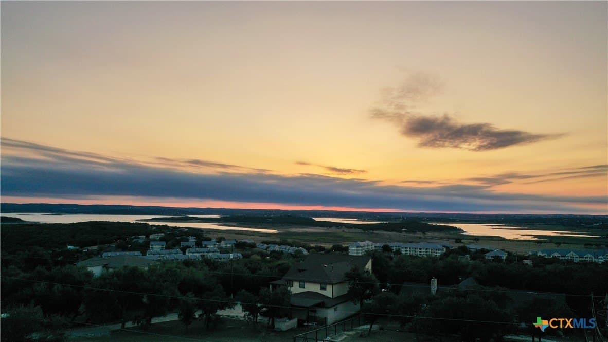 1.05 acres in Comal County - photo 4
