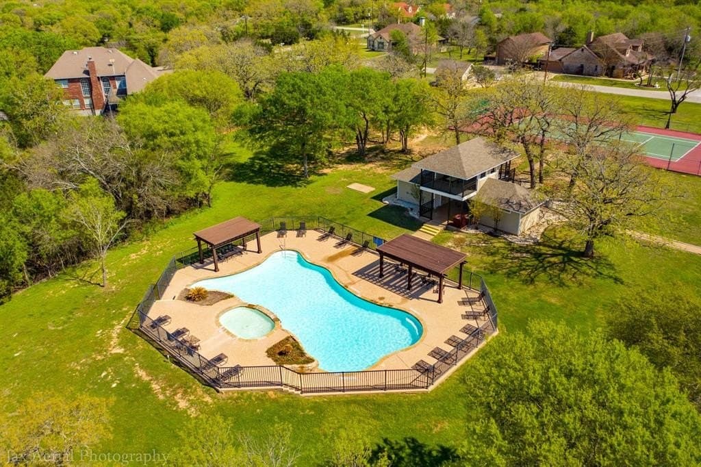 0.29 acres in Hill County - photo 4