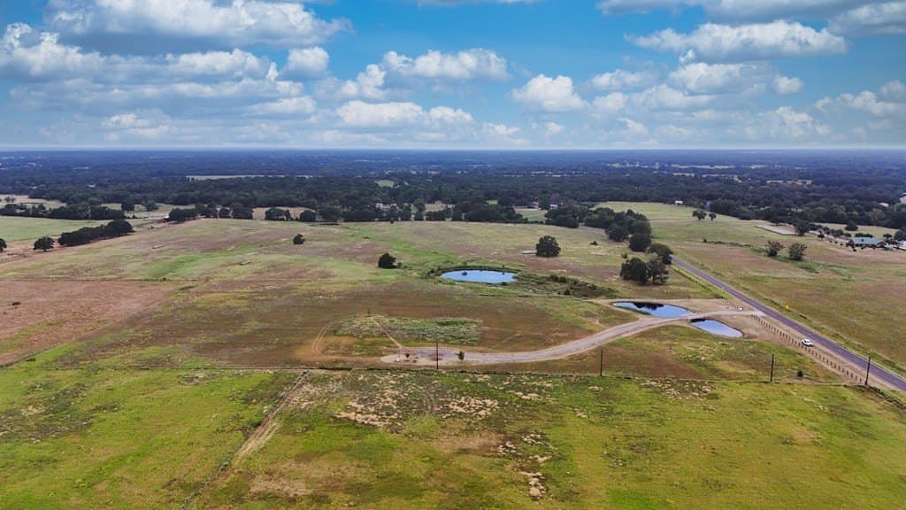 10 acres in Kaufman County - photo 9