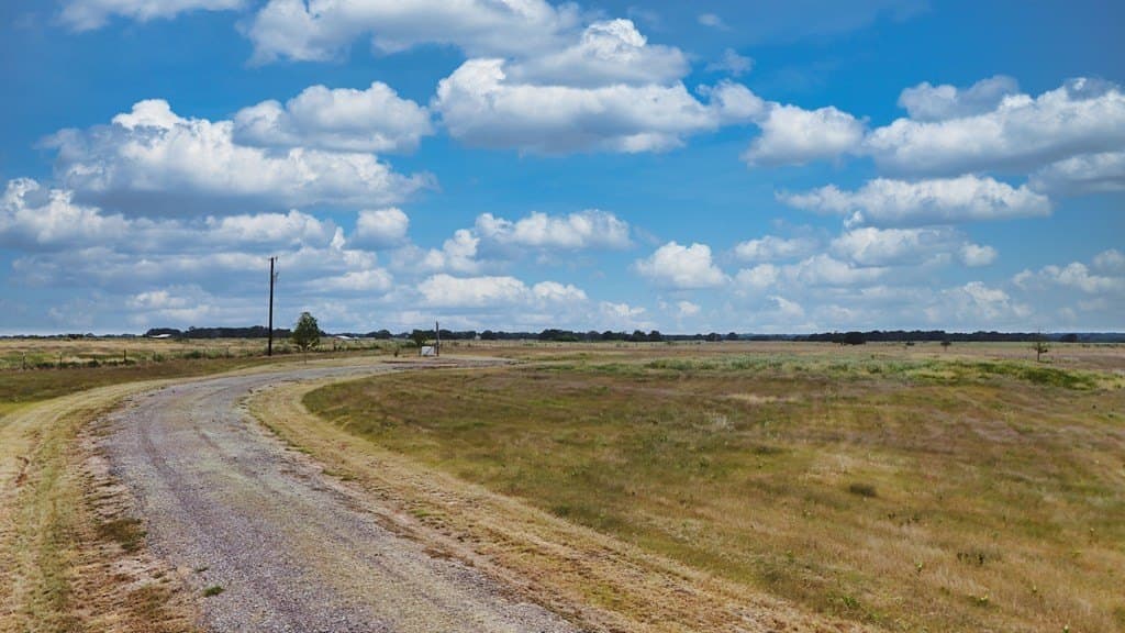 10 acres in Kaufman County - photo 11