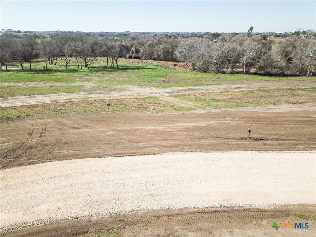 4.79 acres in Lavaca County - photo 5
