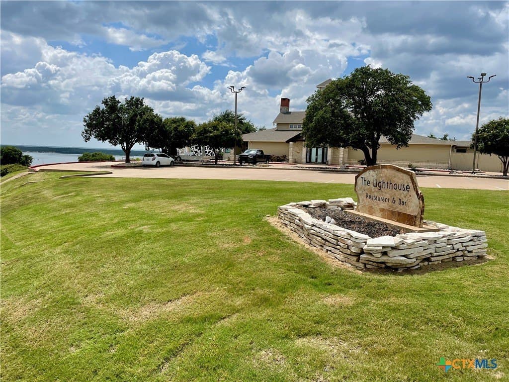 0.26 acres in Hill County - photo 5