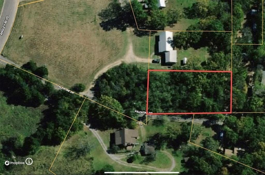 0.5 acres in Grayson County - photo 15