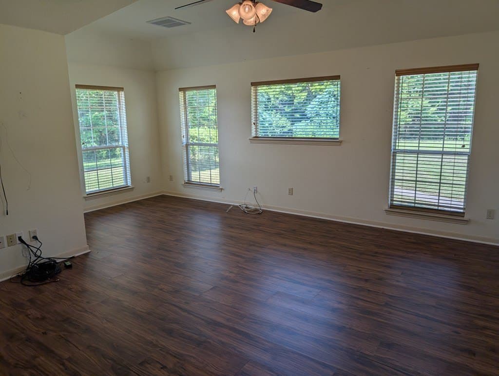 19.12 acres in Henderson County - photo 9
