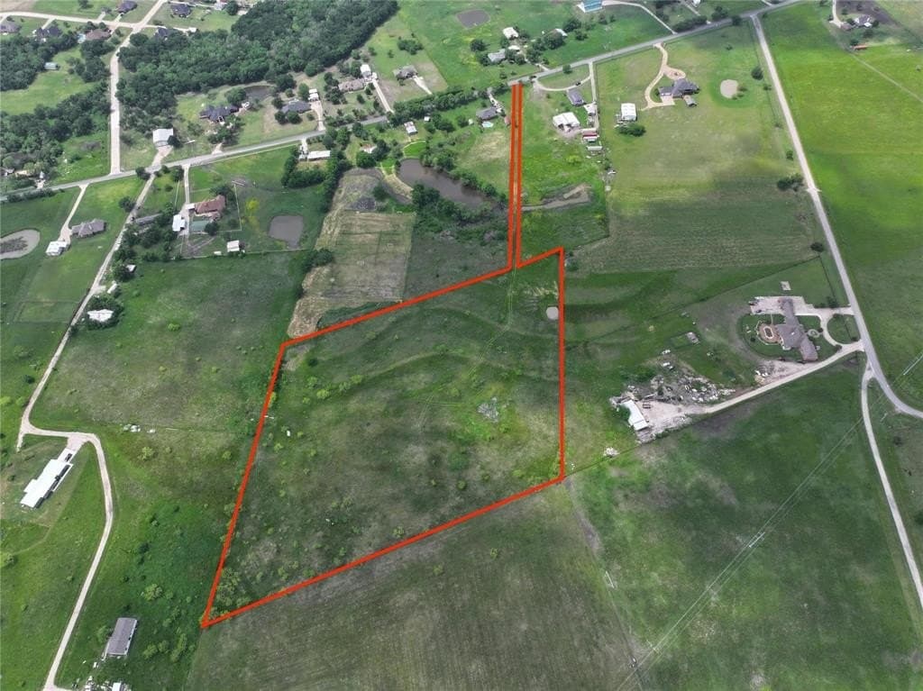 10 acres in Rockwall County - photo 3