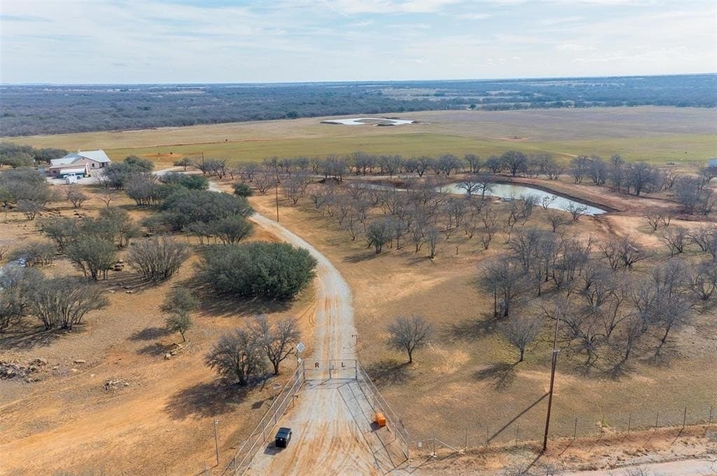 305 acres in Eastland County - photo 37