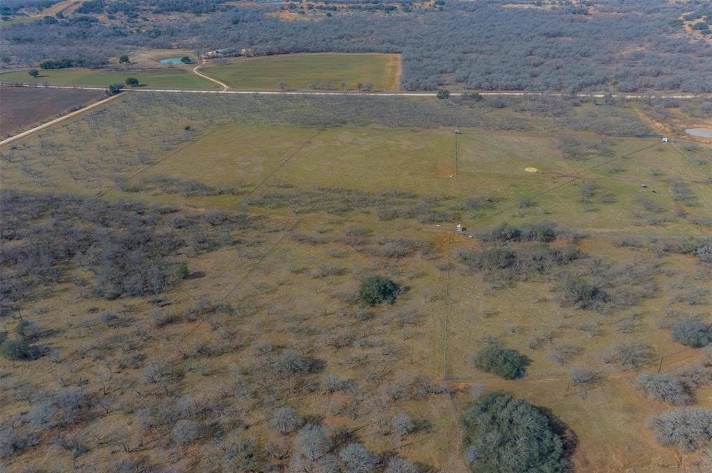 305 acres in Eastland County - photo 32