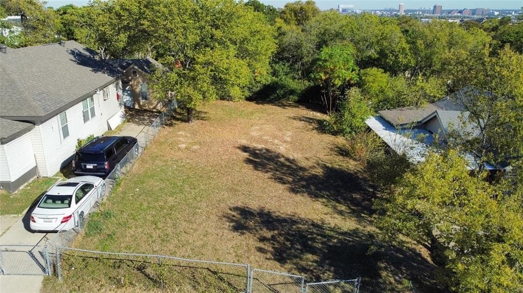 0.11 acres in Dallas County - photo 12