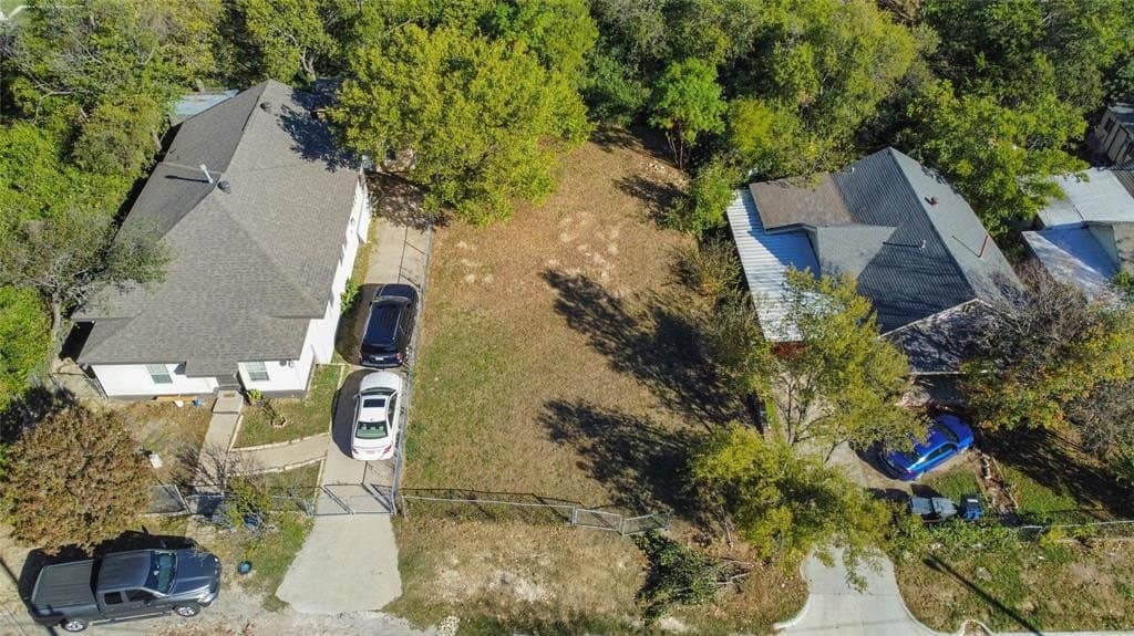 0.11 acres in Dallas County - photo 9