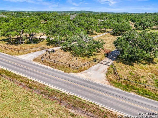 20.31 acres in Comal County - photo 2