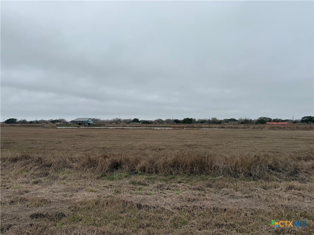 0.88 acres in Calhoun County - photo 4