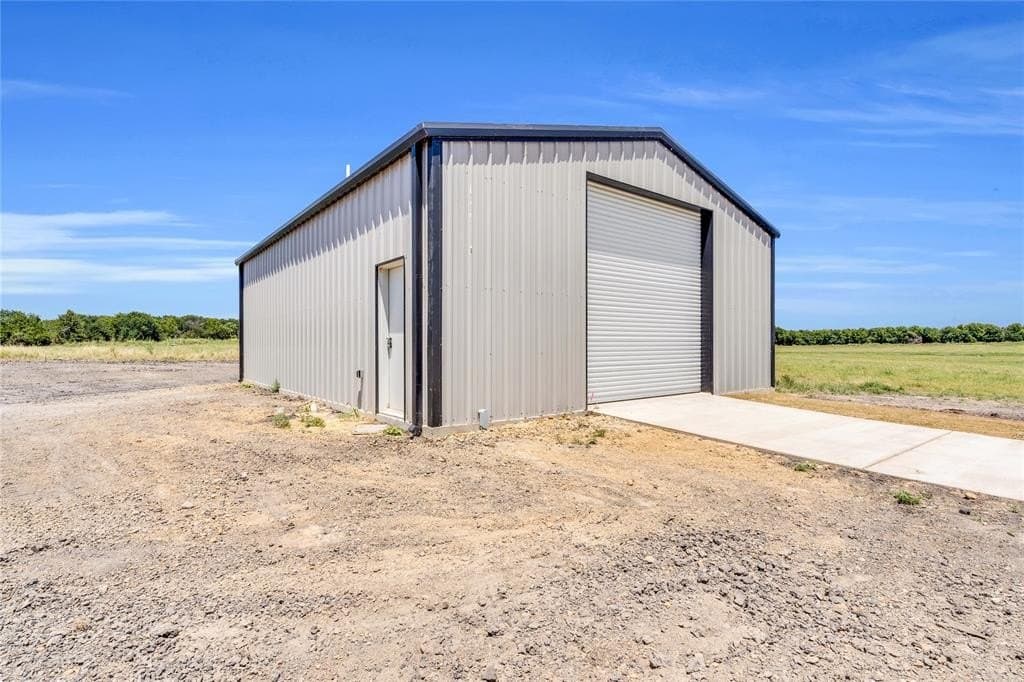 1.53 acres in Ellis County - photo 23