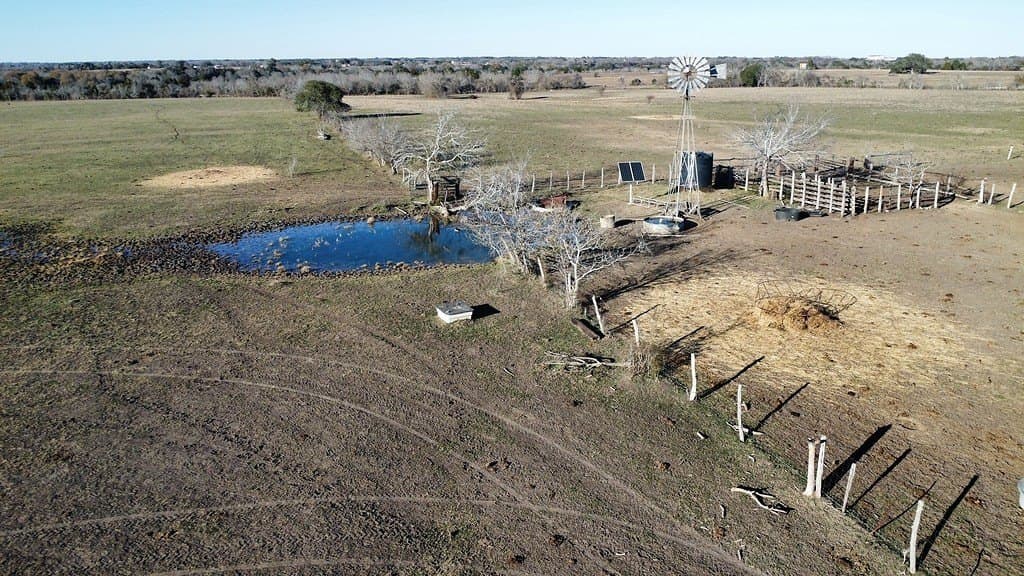 64 acres in Colorado County - photo 4