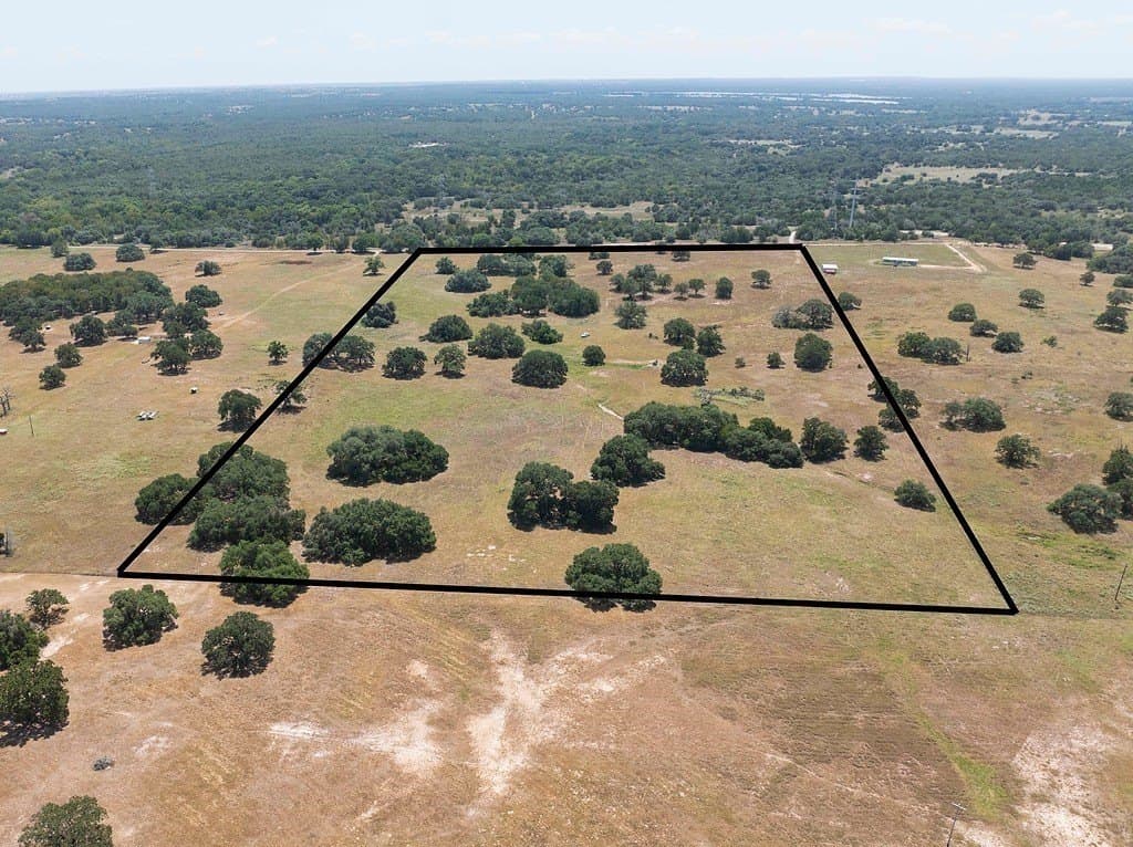 41.59 acres in Fayette County - photo 2