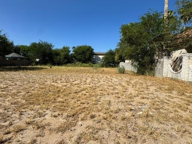 310 Santander Dr