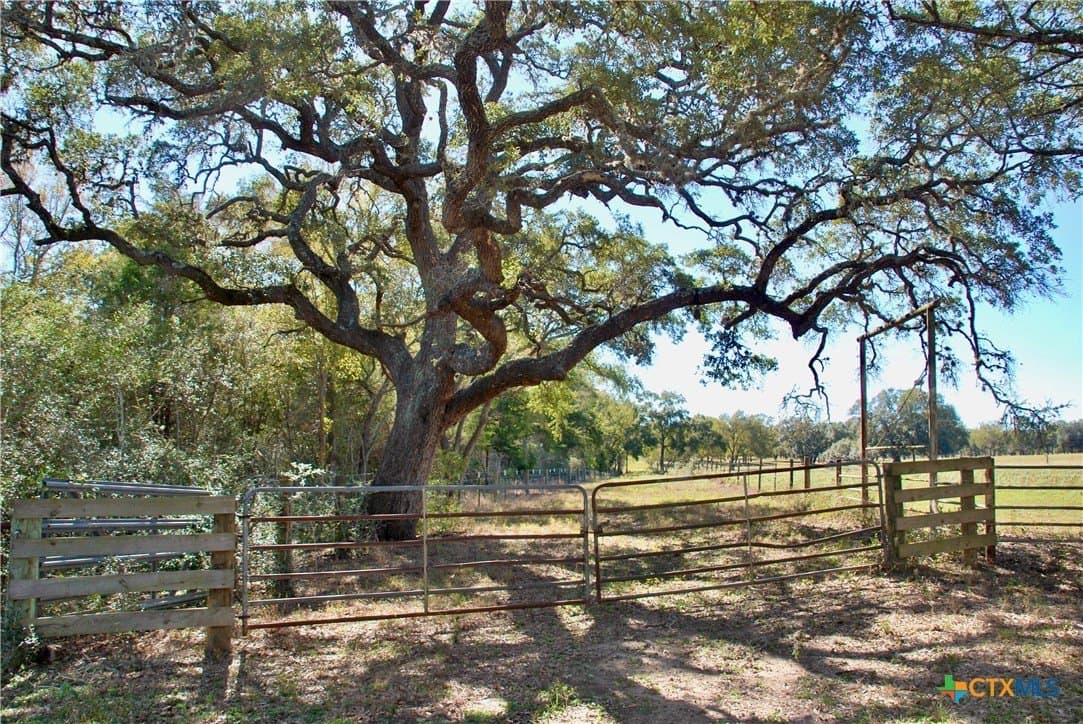 72 acres in Fayette County - photo 45