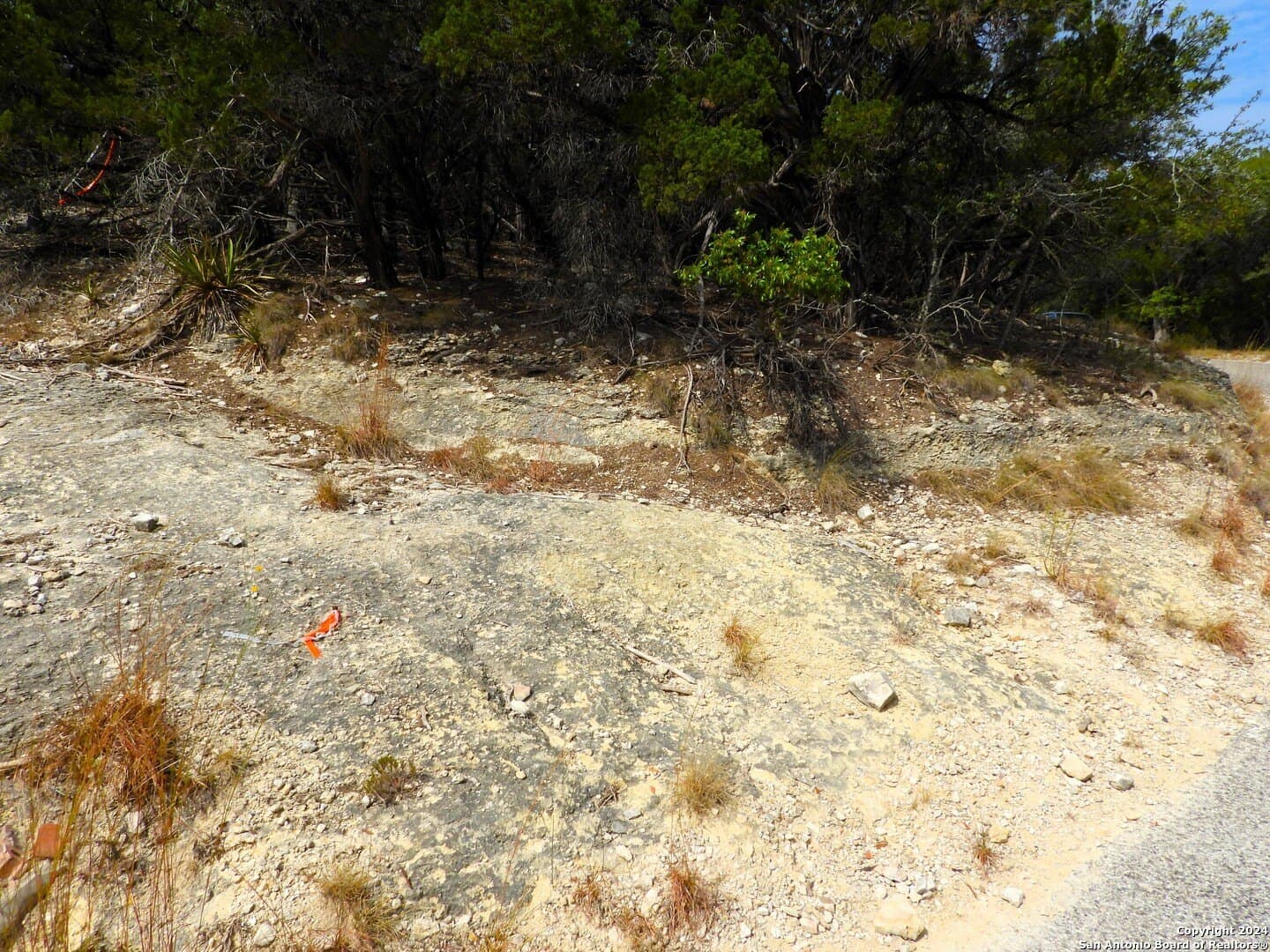 4.97 acres in Bandera County - photo 12