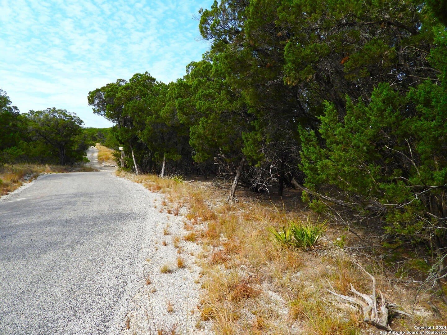 4.97 acres in Bandera County - photo 18
