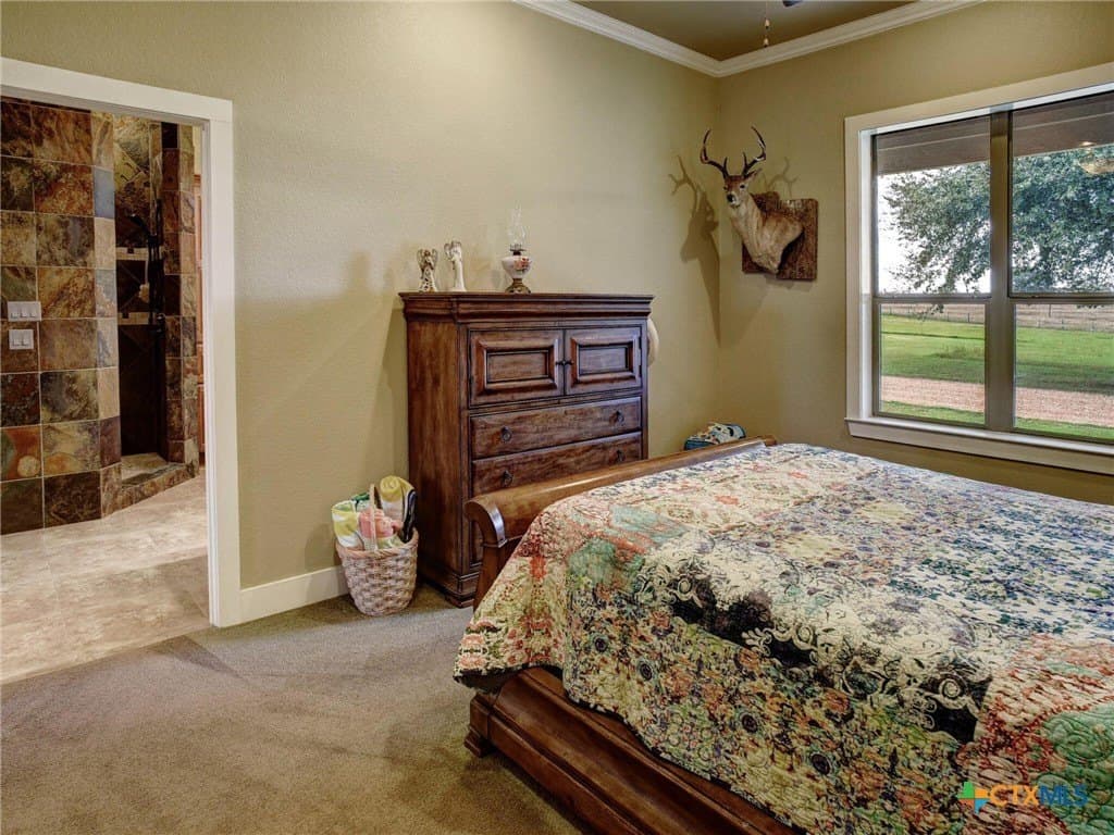 25 acres in Lavaca County - photo 18