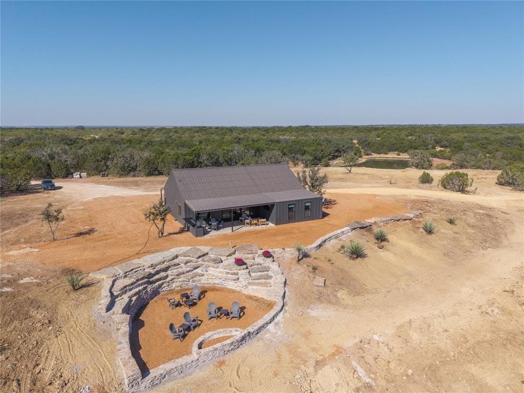 420 acres in Coleman County - photo 23