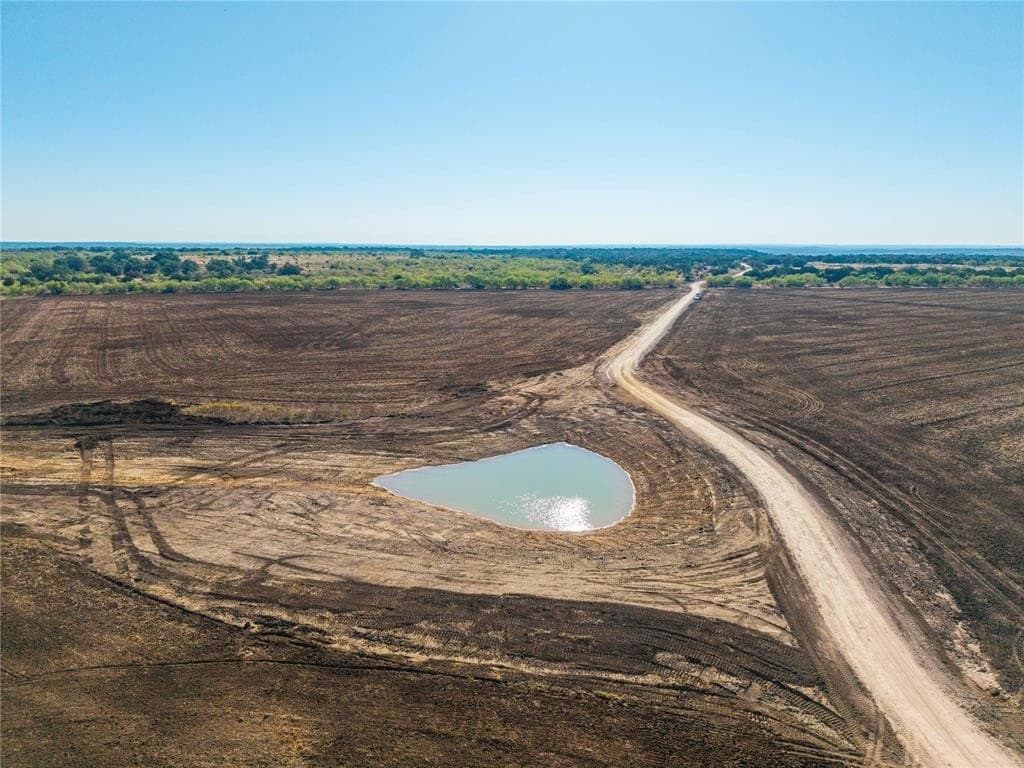 420 acres in Coleman County - photo 40