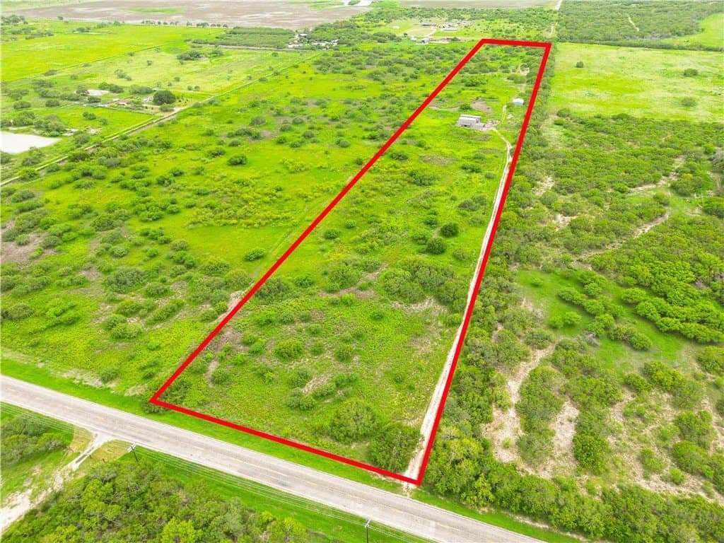 19.85 acres in Kleberg County - photo 14