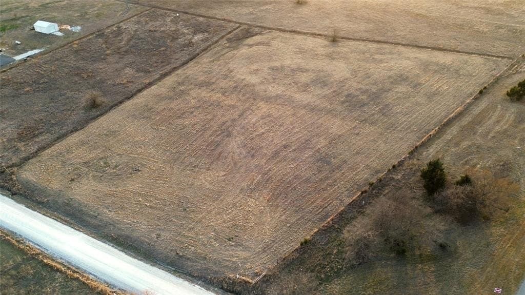 3.71 acres in Cooke County - photo 4