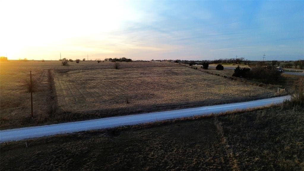 3.71 acres in Cooke County - photo 3