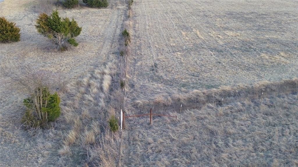 3.71 acres in Cooke County - photo 9