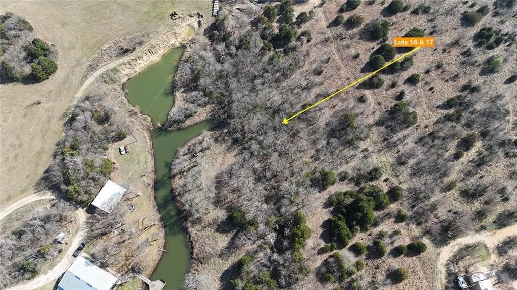 1.01 acres in Navarro County - photo 31