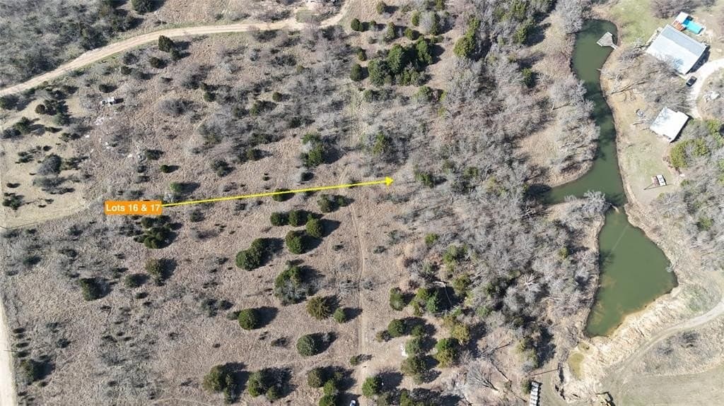 1.01 acres in Navarro County - photo 37