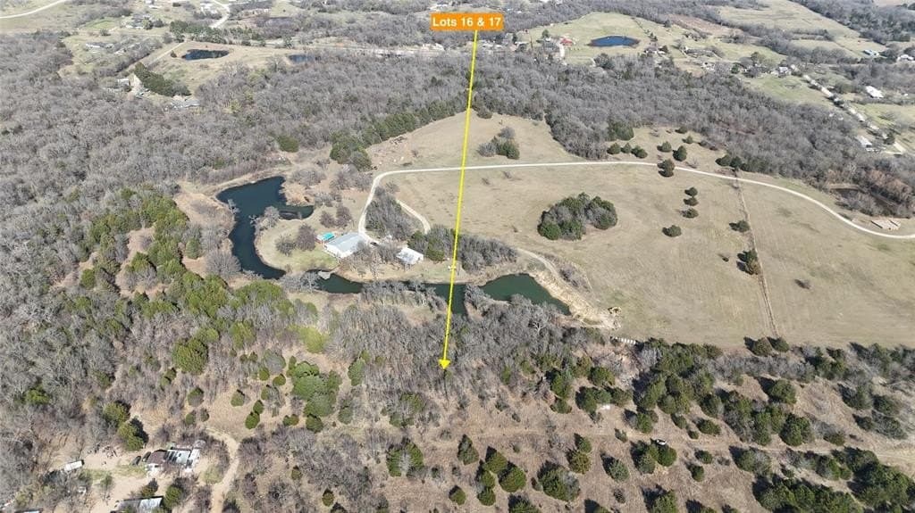 1.01 acres in Navarro County - photo 33