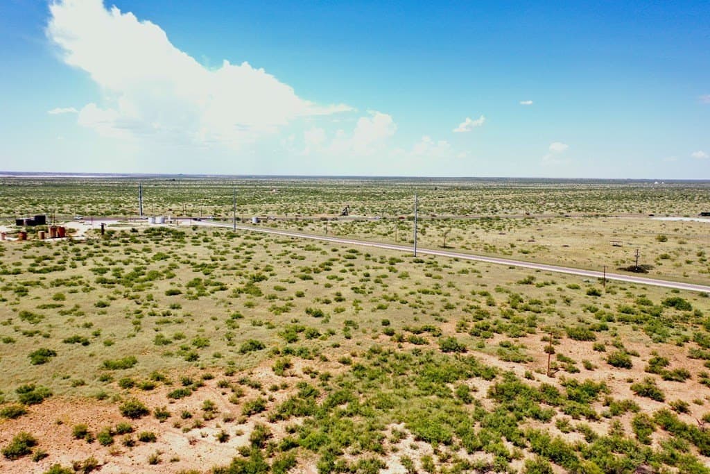 643 acres in Andrews County - photo 10