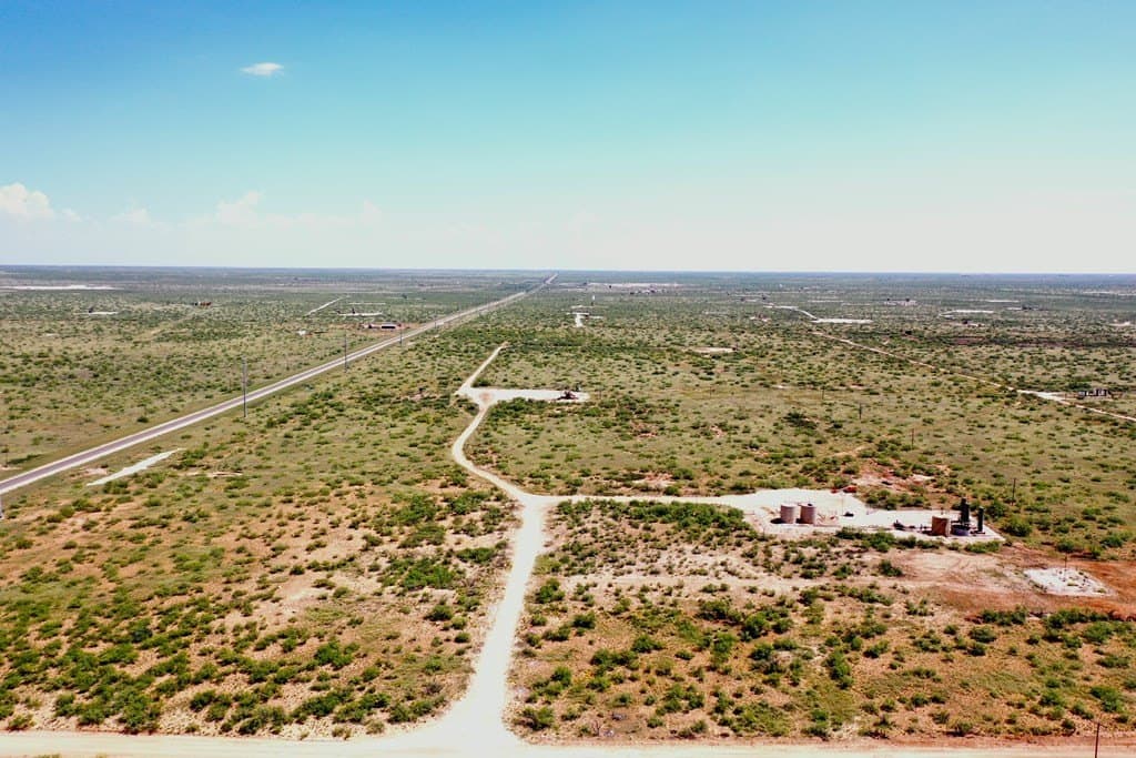 643 acres in Andrews County - photo 3