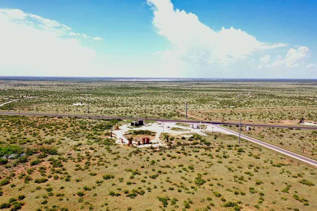 643 acres in Andrews County - photo 9