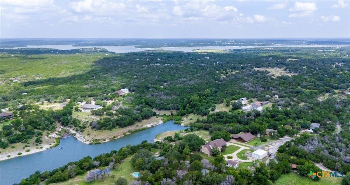 47.84 acres in Bell County - photo 8