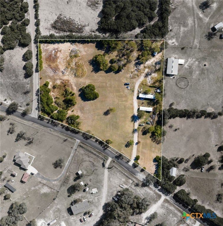 5.06 acres in Lampasas County - photo 8