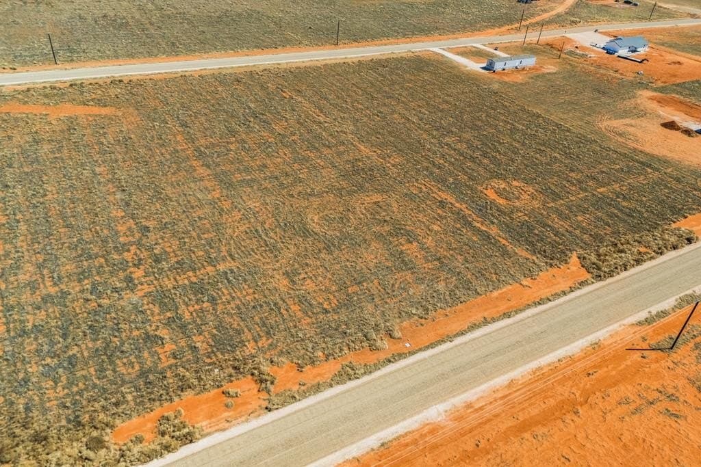 1.22 acres in Gaines County - photo 3