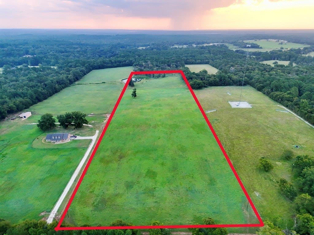 17.9 acres in ANDERSON County - photo 3