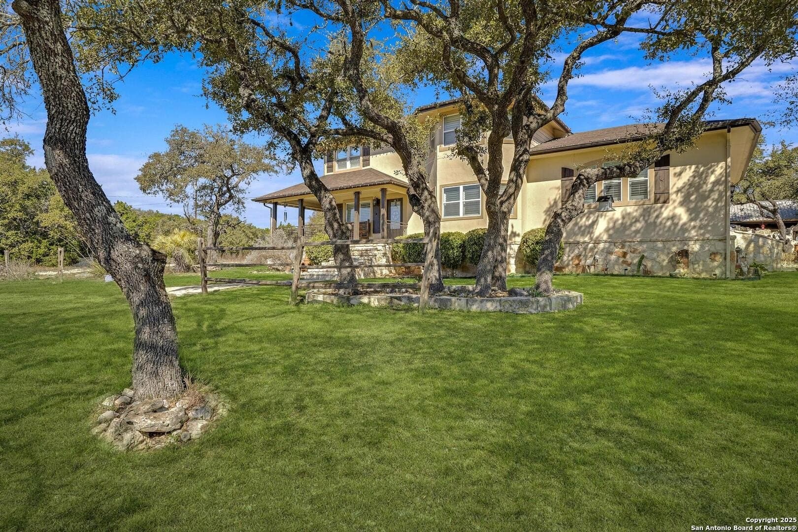 16.68 acres in Comal County - photo 5